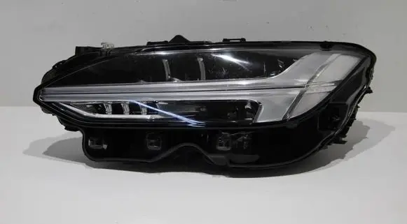 Volvo S90, V90 Headlight/headlamp 32228310 1908280715 8991261