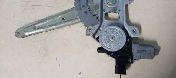 Subaru XV Rear door window regulator with motor