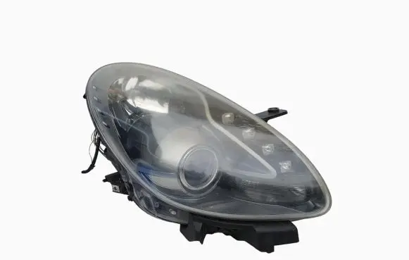 Alfa Romeo Giulietta Headlight/headlamp