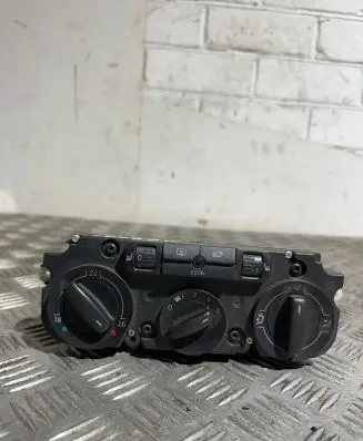 Volkswagen Touran I Climate control unit 74397071