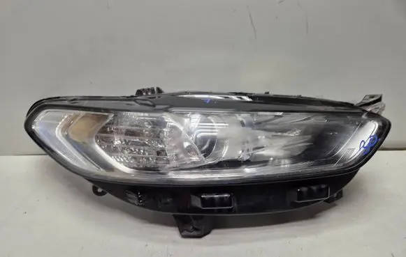 Ford Mondeo MK V Headlight/headlamp DS7313W029EA.BSP