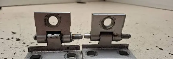 Front door hinge set