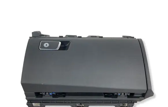 Genesis G70 Glove box set 84501G9000