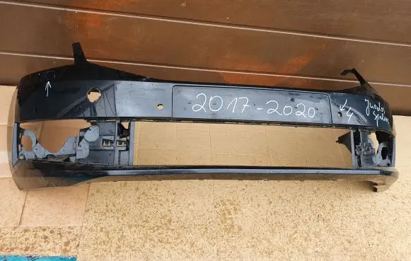 Skoda Octavia Mk3 (5E) Front bumper 5E0807221N