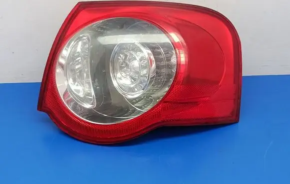Volkswagen PASSAT B6 Rear/tail lights 3C9945096N