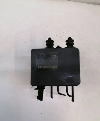 Volkswagen Golf V ABS Pump 1K0907379Q 10096003553 0000530563