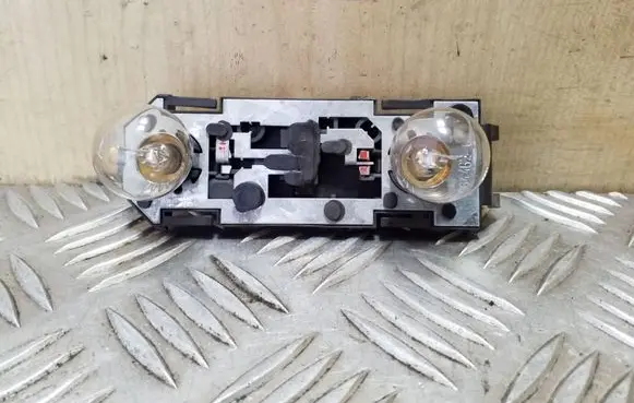 Ford Galaxy Tail light part 7M3945257A