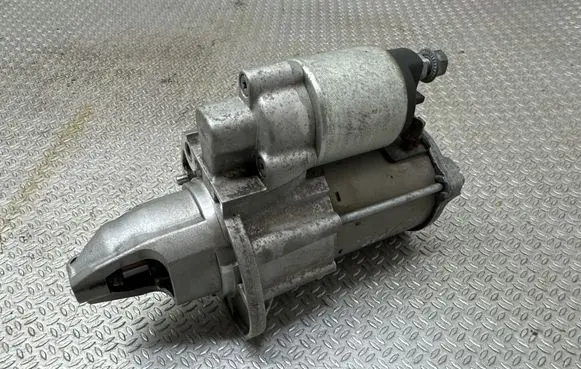 Dodge Durango III Starter motor 68430861AB
