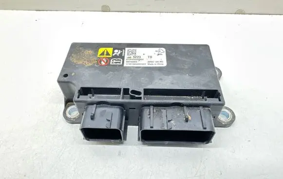 Chevrolet Malibu Airbag control unit/module 13525223 8110100000000X 000194969