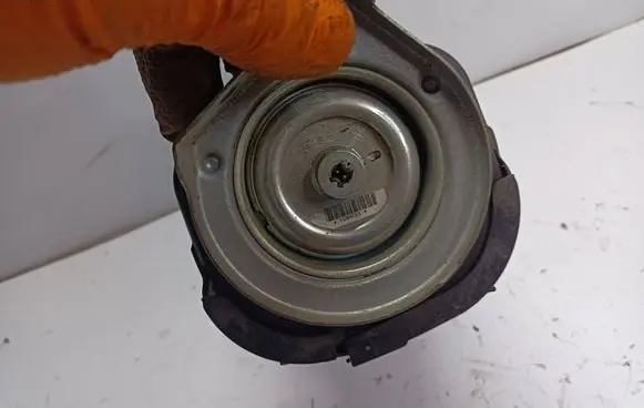 Mercedes-Benz E W210 Vacuum pump 72060724 00023031 7206072