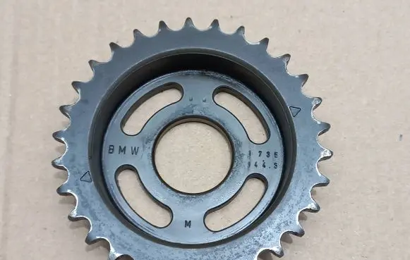 BMW 5 E39 Timing chain sprocket 1735144 1735144.3