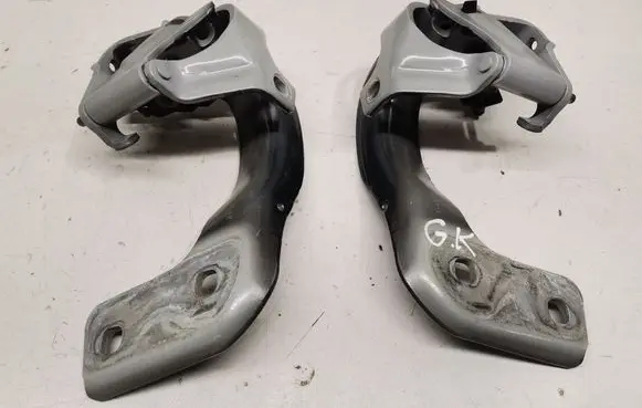 Audi Q5 SQ5 Tailgate/trunk/boot hinge 8R0827299A 8R0827300A