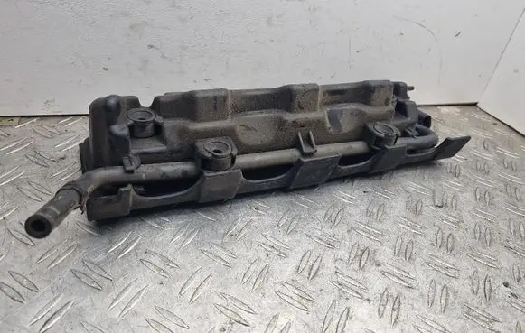 Intake resonator