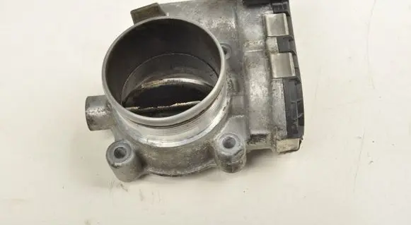 Volvo XC70 Electric throttle body valve 3126665