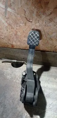 Clutch pedal