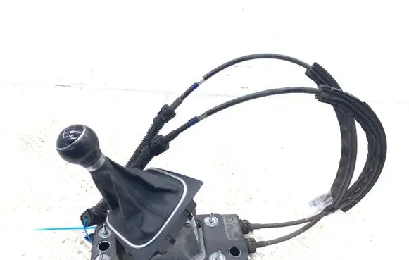 Volkswagen Golf VI Gear shift rod 1K0711049CB