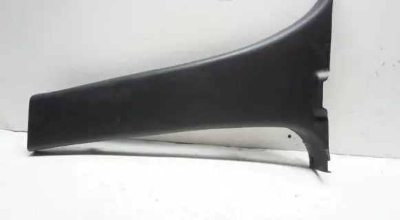 Mazda 5 (B) pillar trim (bottom) C23568230