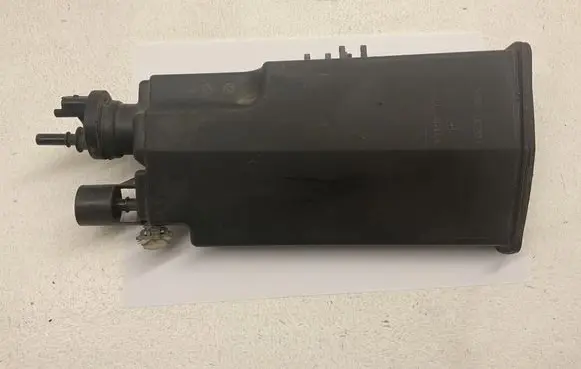 Peugeot 307 Active carbon filter fuel vapour canister 8086597