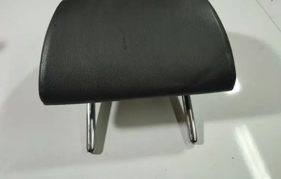 Honda Civic Front seat headrest 