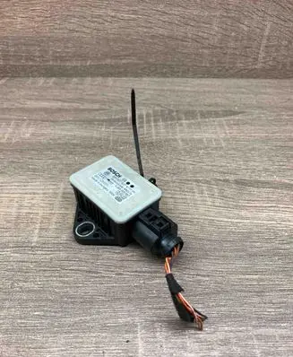 Audi A4 S4 B8 8K ESP acceleration yaw rate sensor 8K0907637A 0265005667