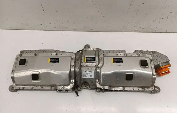 Polestar 2 Voltage converter inverter 32325476