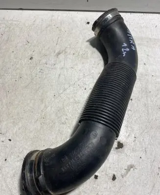 Opel Astra J Air intake hose/pipe 315875880 13254585 033913S02P