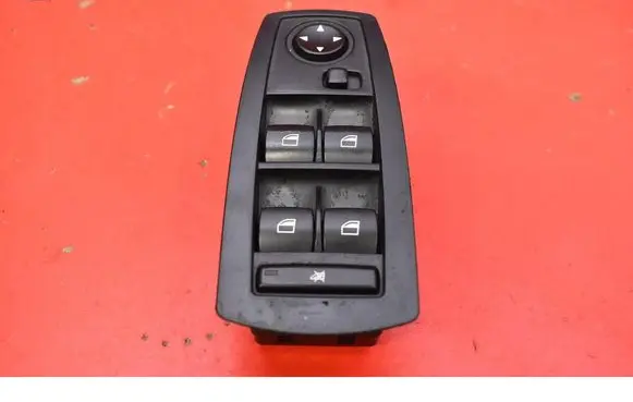 BMW X3 E83 Electric window control switch 3411746