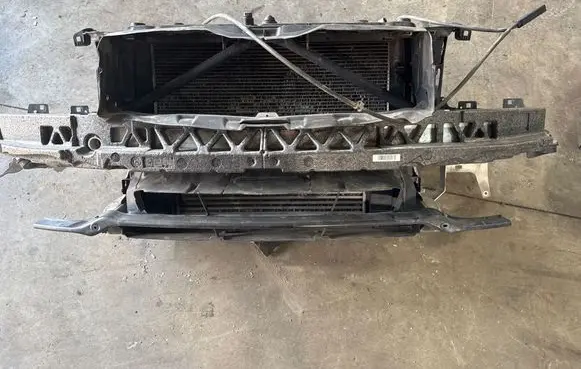 BMW 3 F30 F35 F31 Radiator support slam panel 7600530 8641946 8641963
