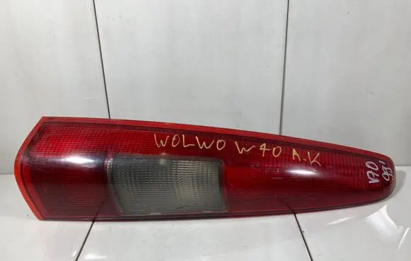 Volvo S70 V70 V70 XC Rear/tail lights 9157799
