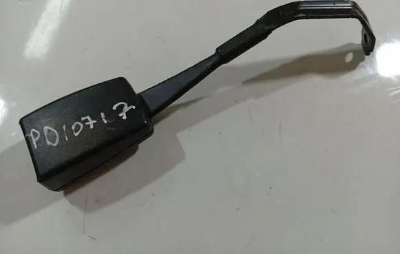 Audi A3 S3 8P Front seatbelt buckle 8P0857756
