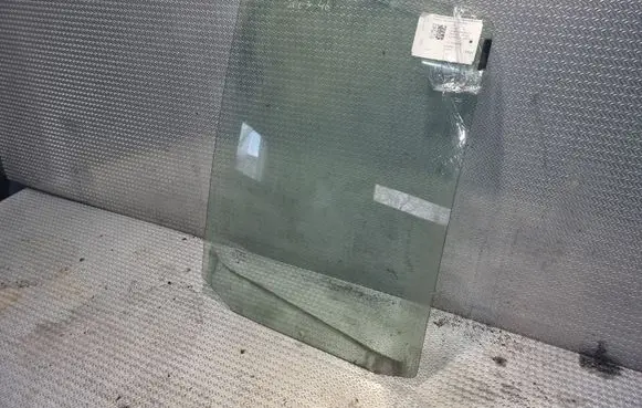 Fiat Ducato Front door window glass four-door