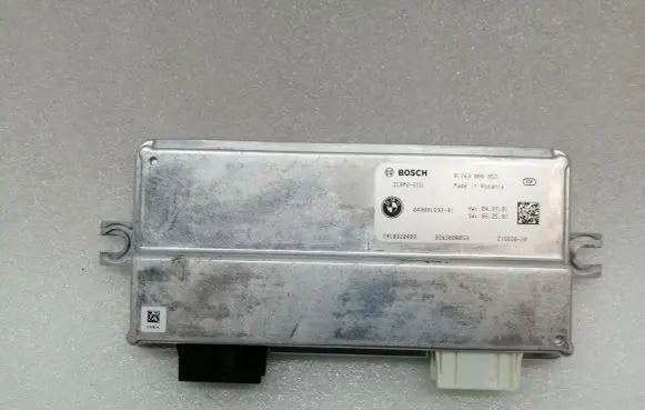 BMW M5 F90 Camera control unit module 049891592