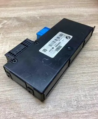 BMW 5 F10 F11 Comfort/convenience module 9284422 122513