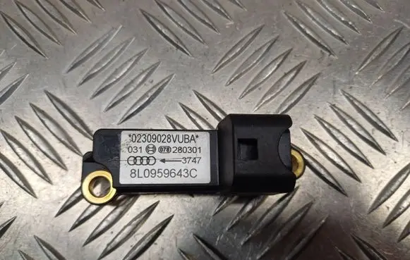 Audi A3 S3 8L Airbag deployment crash/impact sensor 8L0959643C