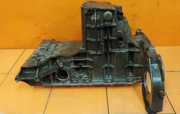 Land Rover Range Rover L405 Oil sump 9H2Q6675BE