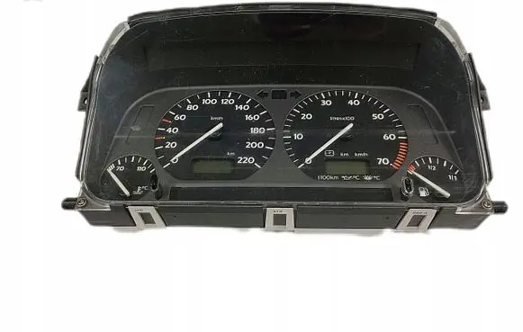 Volkswagen Golf VII Speedometer (instrument cluster) 1H0919880A