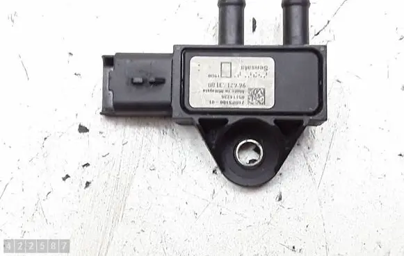 Peugeot 508 Exhaust gas pressure sensor 9662143180 05114236 210AS100
