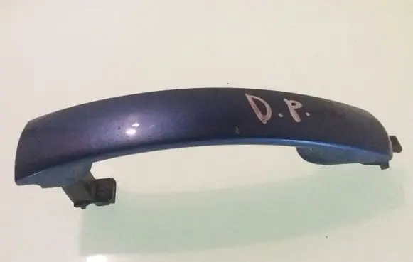 Ford Mondeo Mk III Front door exterior handle 1S7122404