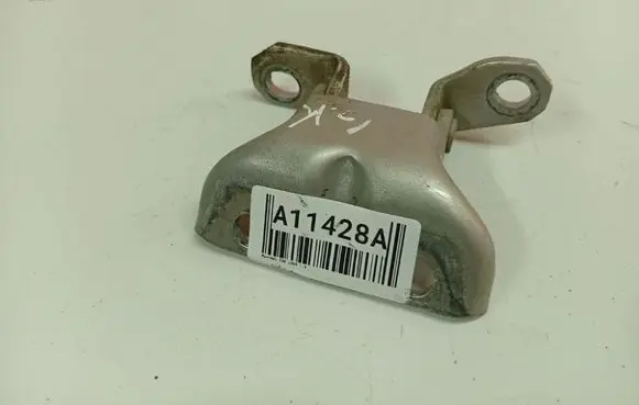 Hyundai i30 Rear door lower hinge