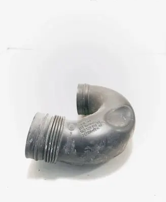 Audi A3 S3 8P Air intake hose/pipe 1K0129618