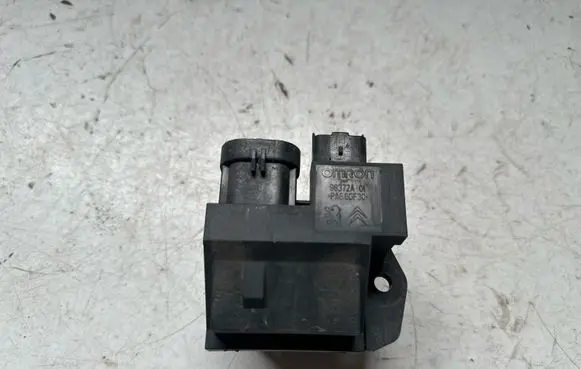 Peugeot 3008 I Heater blower motor/fan resistor 98372A