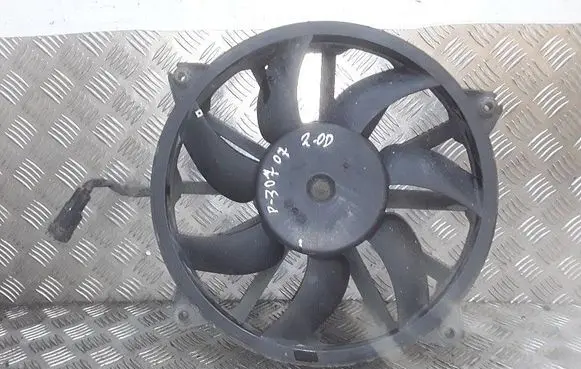 Peugeot 307 CC Electric radiator cooling fan 9650116580