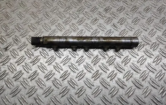 Mini Cooper Countryman R60 Fuel main line pipe 7823460 0445214237