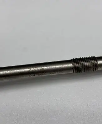 Opel Zafira C Glow plug 55590467