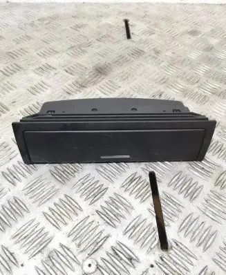 BMW 3 E46 Glove box 307180200