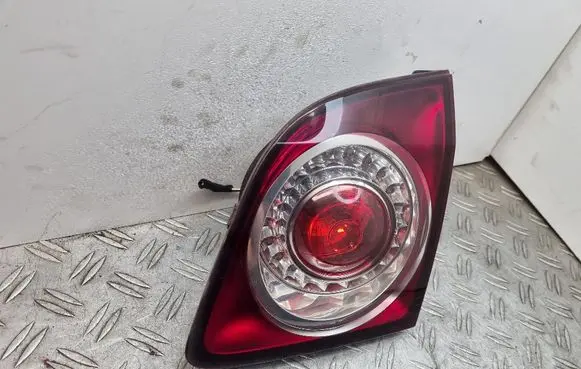 Volkswagen Golf Plus Tailgate rear/tail lights 5M0945094K