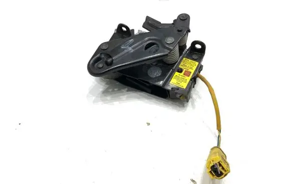 BMW 5 F10 F11 Engine bonnet/hood lock/catch 7184441