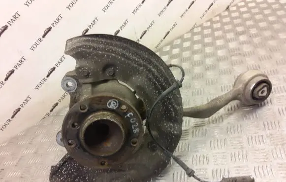 BMW 1 E82 E88 Front wheel hub