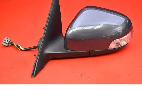 Front door electric wing mirror