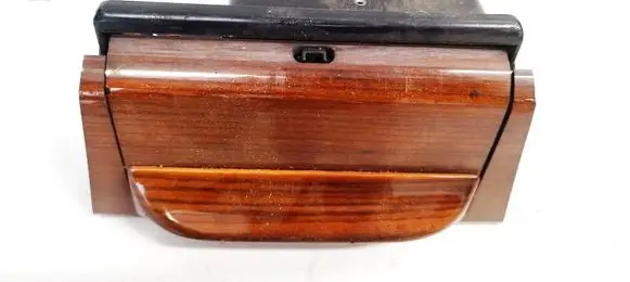 Mercedes-Benz E W124 Car ashtray 